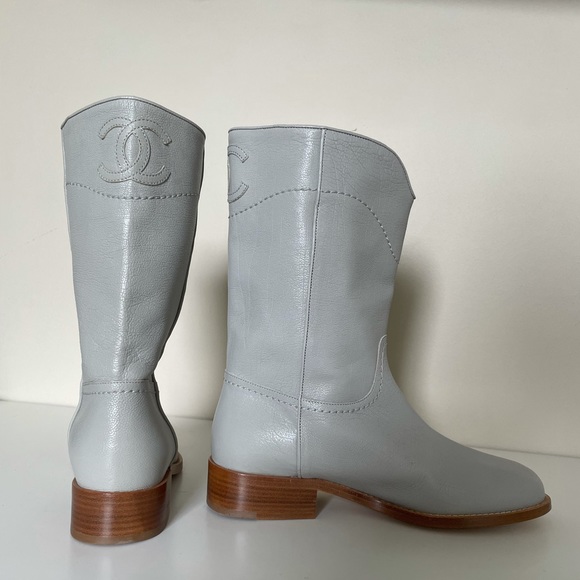 CHANEL Shoes - 🤩🤩🤩 CHANEL {Authentic} light grey leather boots. NWT FREE SHIPPING